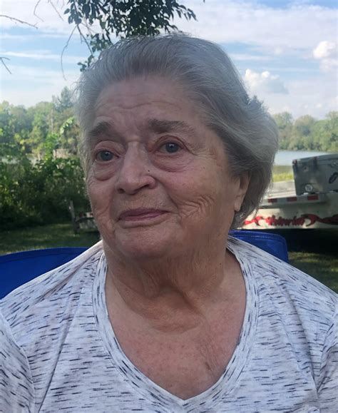 Theresa Pearl Edwards Thomas