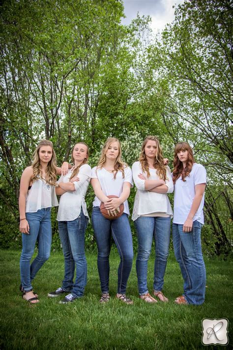 Senior Portrait With Friends Incorporating Sports With Basketball And
