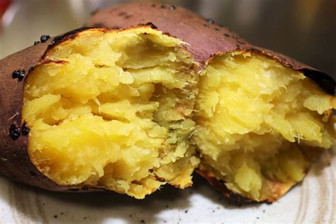 Последние твиты от ケイン・ヤリスギ「♂」 (@kein_yarisugi). パナソニックのオーブントースター「ビストロ」で作る焼き芋 ...