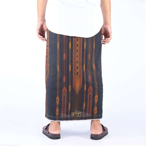 Sarung Mangga Jacquard Songket Hitam Image 00