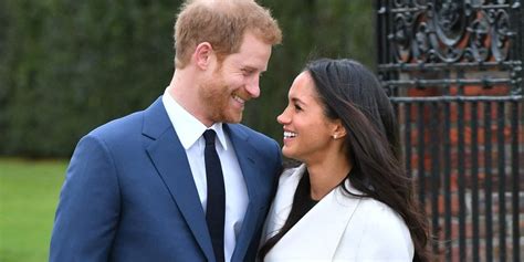 Meghan, 39, and harry, 36, officially stepped down from their roles as senior royals last year. Tous les détails du mariage du prince Harry et de Meghan ...