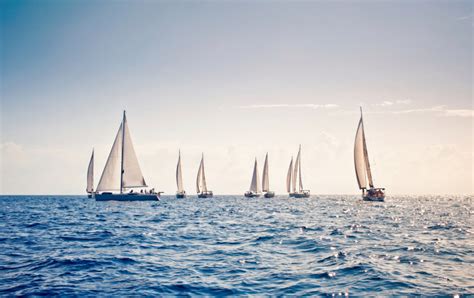 Top 10 Sailing Destinations Around The World