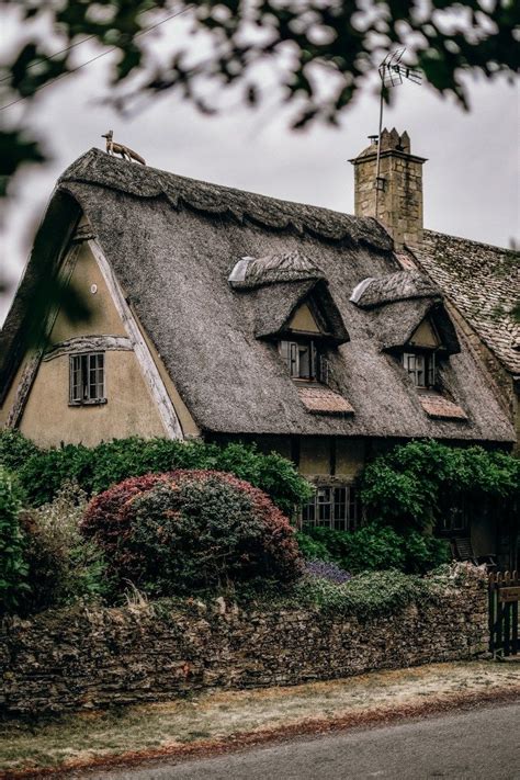 Cotswolds Cottage Thatched Cottage Cotswolds England Devon England