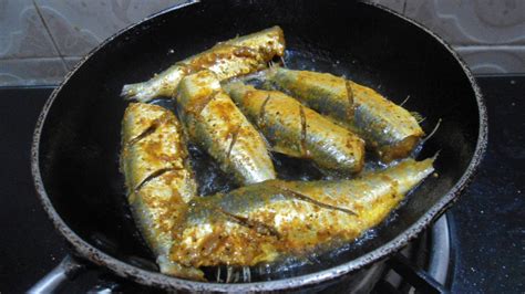 Chala meen kulambu/chala fish curry (no coconut). Babi 's Recipes - Easy South Indian Recipes with step by ...