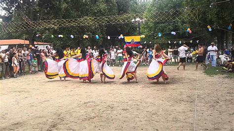 Baile Tipico Fiesta De Ecuador 10 Agosto Youtube