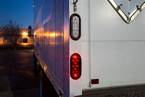 Oval Led Back Up Truck And Trailer Light 6” Led Reverse Light 3 Pin