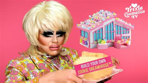 Trixie Builds Her Own Barbie Cookie Dreamhouse From Mattel Youtube