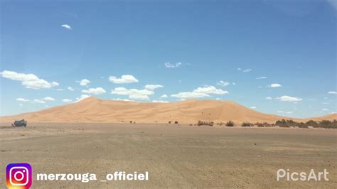 Merzouga ist ein kleiner wüstenort mit etwa 500 einwohnern in der provinz errachidia im südosten marokkos. Merzouga Desert مرزوكة الساحرة - YouTube