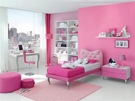 Pink bedding, pink walls, pink curtains and pink chandelier. 20 Best Modern Pink Girls Bedroom - TheyDesign.net ...