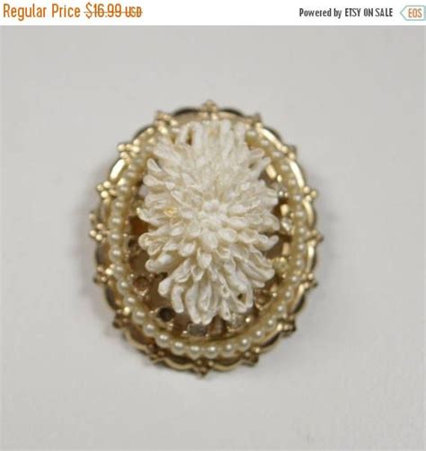 Vintage Coro White Flower Pin Brooch Faux Pearl Accented Etsy