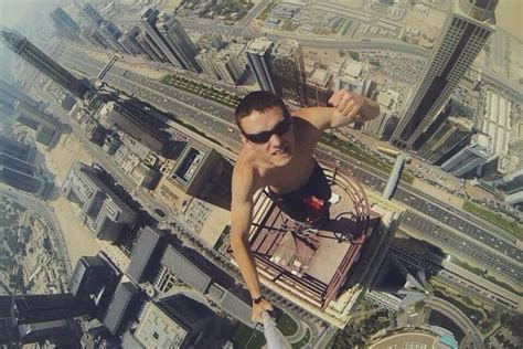 10 Of The Most Dangerous Selfies Ever Taken