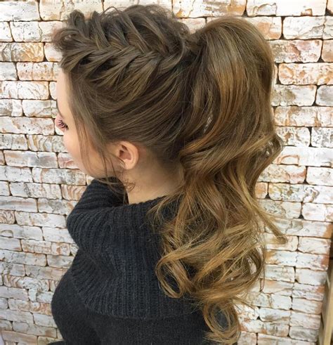 Whether it is a party or friend's engagement, you'll look extravagantly gorgeous with a braided ponytail for sure. 30 Eye-Catching Ways to Style Curly and Wavy Ponytails