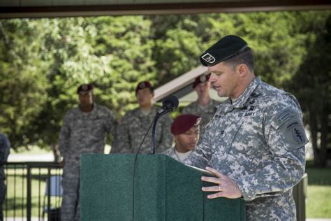 5th Special Forces Groups 4th Battalion Changes Command At Fort