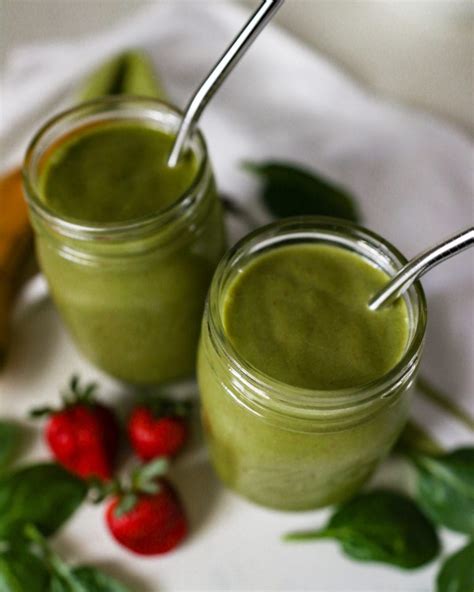 Strawberry Spinach Green Smoothie Marsha Eileen