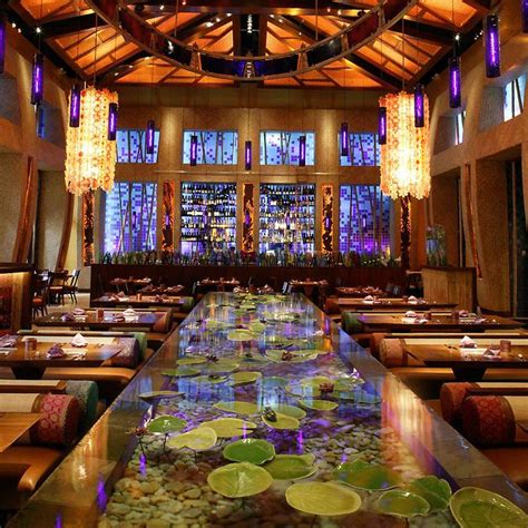 Universal Orlandos Best Table Service Restaurants