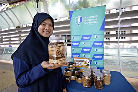Ada berbagai jenis pakaian dalam perempuan jika kita selidiki. Nur Athirah Siswazah Kejuruteraan Ceburi Bidang Perniagaan ...