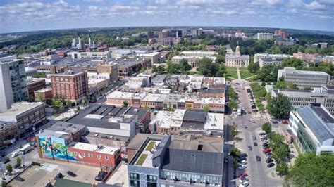 Iowa City Nominated For Destination City Of The Year By Gaytravel