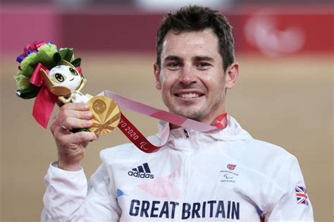 Manchester Cycling Star Jaco Van Gass Issues Rousing Paralympic Rallying Cry After Thrilling