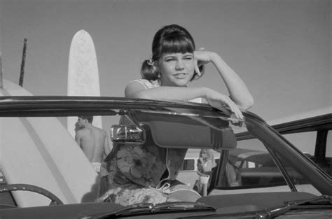 how old was gidget in the 1965 tv show internewscast