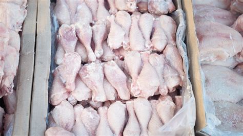 Here S Why You Should Avoid Buying Frozen Chicken