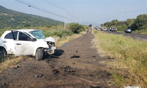 Michoac N Fatal Choque En Tanganc Cuaro Deja Muertos Y Heridos