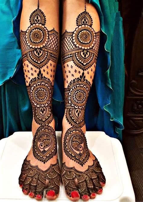 10 Gorgeous Foot Mehndi Designs For Newly Bride