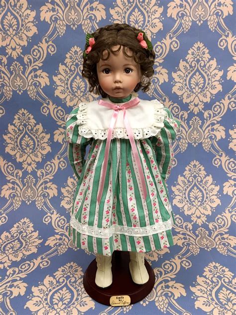 Emily Porcelain Doll By D Effonder For The Ashton Drake Cm 28