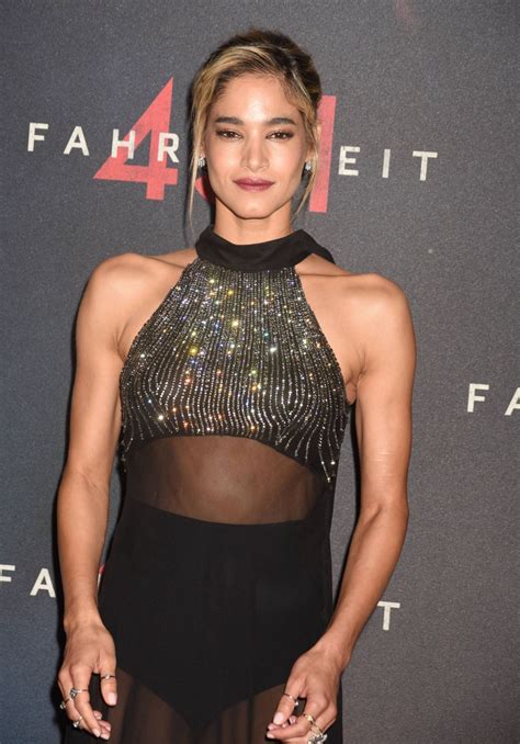 Sofia Boutella Sexy Blonde Look 54 Photos The Fappening