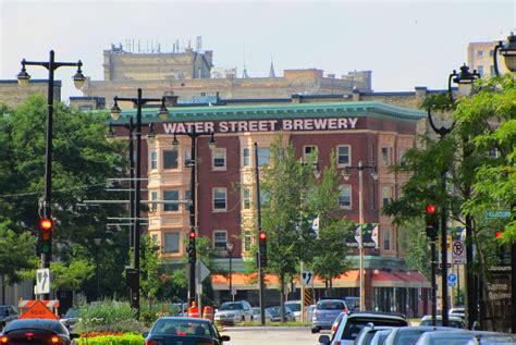 Water Street Brewery Another Area Of Downtown Milwaukee I Flickr