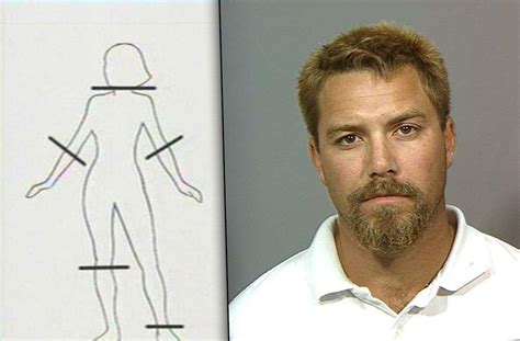 Scott Peterson The Gruesome Crime Scene Photos From Wife Laci