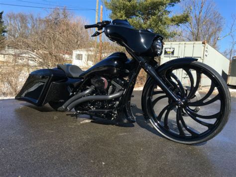 2010 Harley Davidson 30 All Black Bagger Street Glide Custom Show Bike