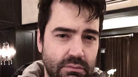 Sex And The City S Ron Livingston Recreates Jack Berger S Infamous Breakup Post It Note