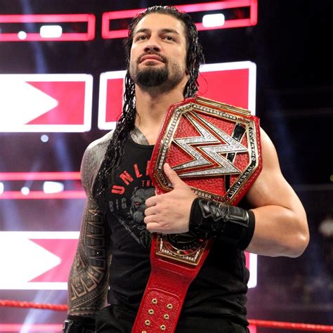 Photos The Big Dog And The Extraordinary Man Agree To Universal Title
