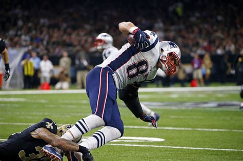 New England Patriots Injuries Rob Gronkowski Chris Hogan Banged Up