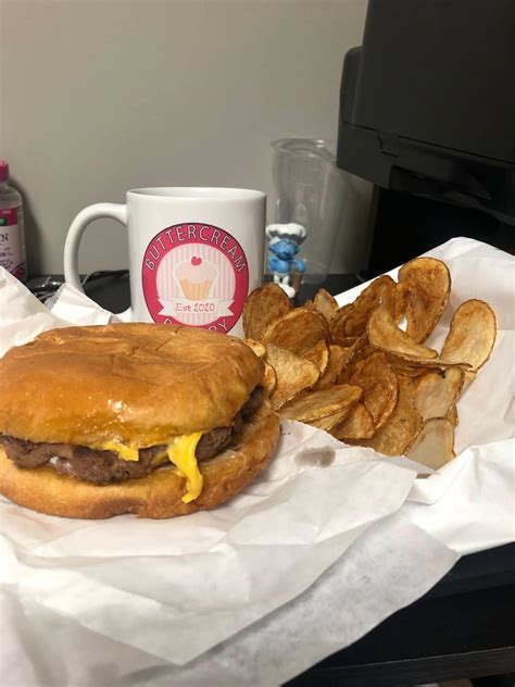 The Nomad Food Truck in Pocahontas - Restaurant reviews