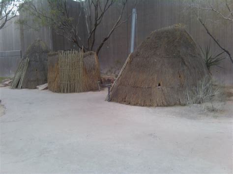 Patayan Native Americans House Types | American houses, Native american houses, Types of houses