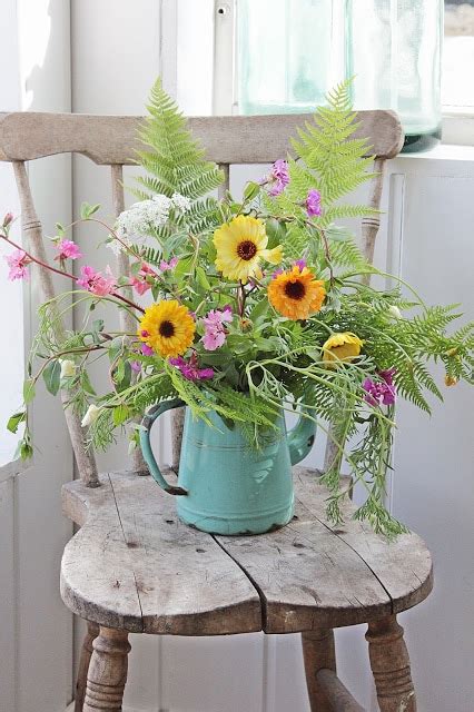 Old wooden cable spools, barrels, pallet wood boards, old apple, and fruit crates are those types of wood that be reinstalled to various art forms and furniture designs. Farmhouse Spring Decor: 20 Beautiful Ways to Welcome ...