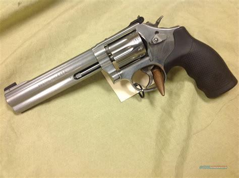 Smith And Wesson Model 617 6 22lr 10 Shot Revolve For Sale