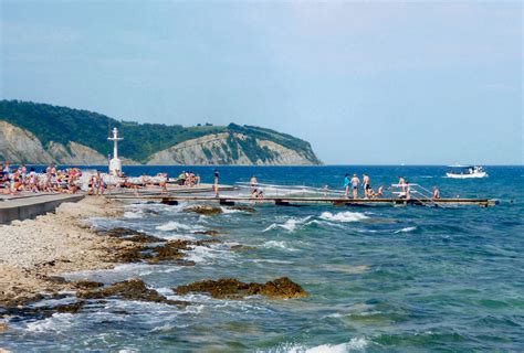 Located between italy and croatia, the coastline of slovenia is unforgettable, and while the coast is only 26 miles long, this stretch has some of the best and most. Type of Weather and Climate in Slovenia - Travel Slovenia