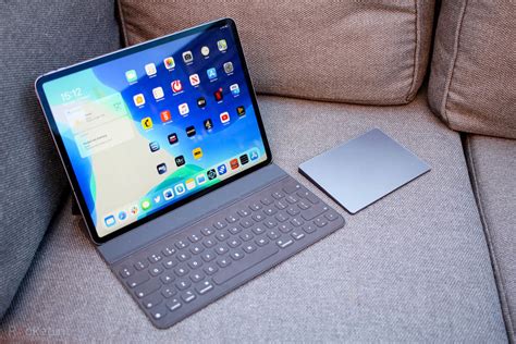 Apple daily is running low on funds to print hong kong newspaper. Apple iPad Pro 12.9-inch (2020) review: Laptop replacement?
