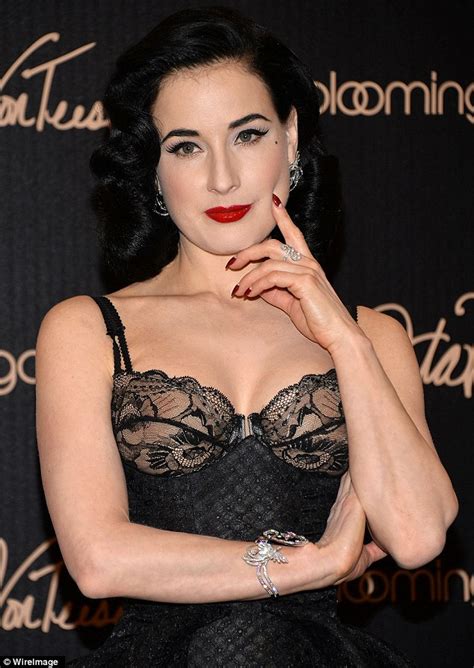Dita Von Teese Shows Off Voluptuous Body At Launch Of Her New Vintage
