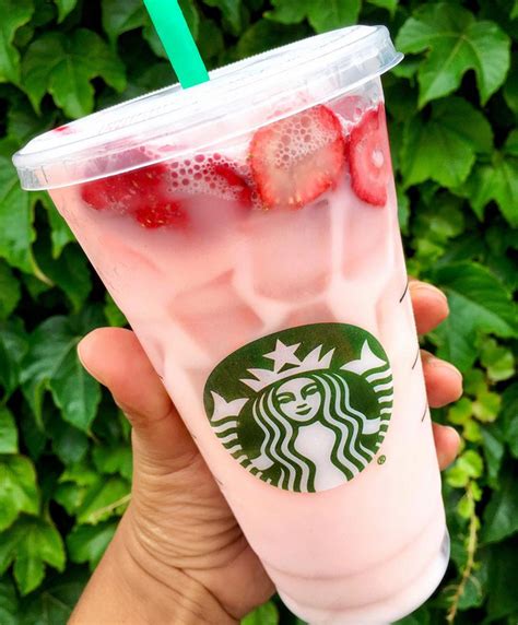 Starbucks Strawberry Acai Refresher With Coconut Milk Starbucks