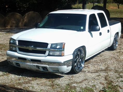 05 Crew Cab Silverado Lowered on 24s Sell/Trade Pics added - LS1TECH