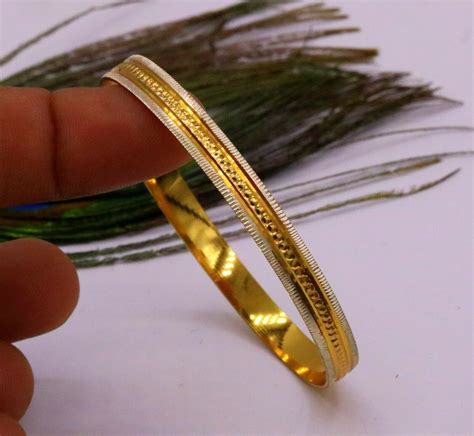 22kt Yellow Gold Solid Bangle Bracelet Handmade Hallmark Certified