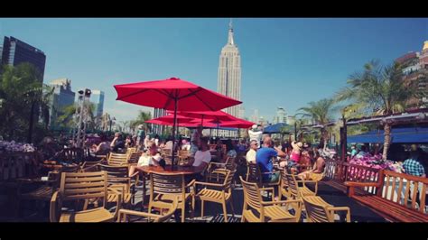 230 Fifth New Yorks Largest Rooftop Bar Youtube