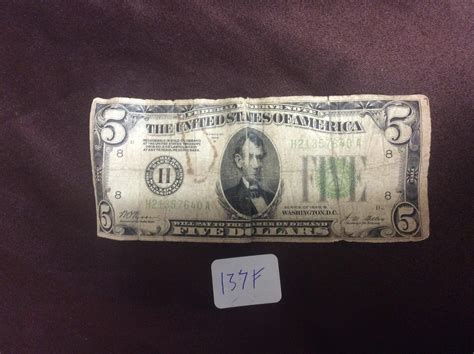Lot Series 1928 B 5 Dollar Federal Reserve Note Bill