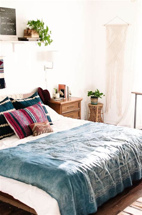 See more ideas about small bedroom, home, home diy. 31 Bohemian Bedroom Ideas - Decoholic
