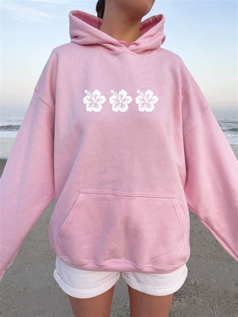this hoodie is super comfy and soft and has a very cool aesthetic style this hoodie is true to