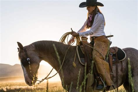 Meet The Master Artists Of Art Of The Cowgirl 2021 Cowgirl Magazine