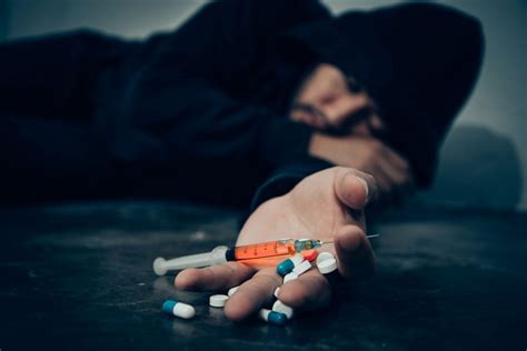 Stages Of Drug Addiction From Experimentation To Full Blown Dependency
